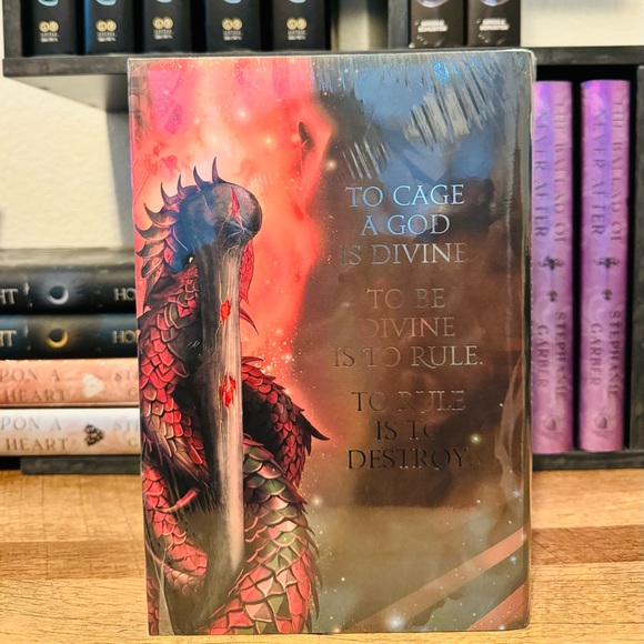 Illumicrate Exclusive Signed Edition To Cage A God by Elizabeth May - Picture 5 of 8